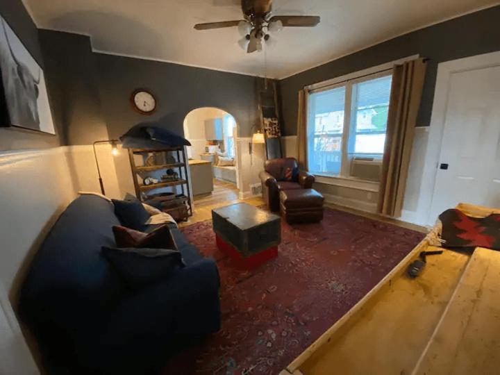 Cozy 3 & 4 Bed Home 2 Blocks To Hospitals & Lambeau Green Bay Kültér fotó